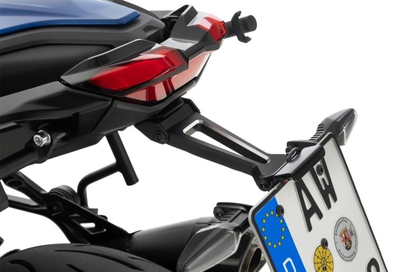 Wunderlich alleggerisce il posteriore delle BMW R 1300 R, RS e GS con due portatarga dedicati