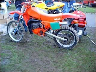 Mostra mercato di Reggio Emilia: aprile 2002