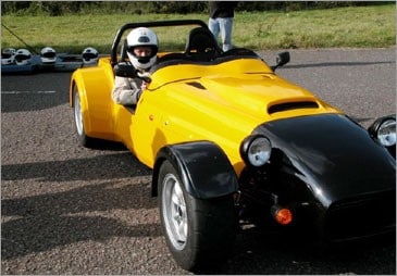 Suzuki Hayabusa Vs Kawasaki ZX-12 R