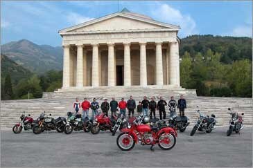 Guzzi e Pompone: grande successo