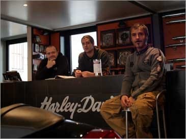 Max Pezzali e la 883 Sportster