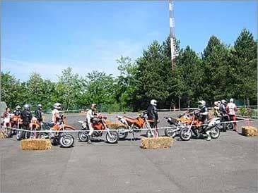 In fuoristrada con la Fasola School