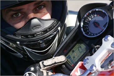 Test anteprima: Hornet 2005