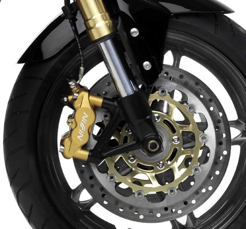 Anteprima: Triumph Speed Triple 2005