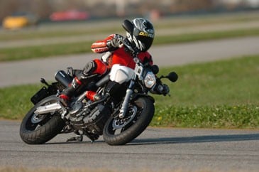 Yamaha MT-03: bentornato Mono!