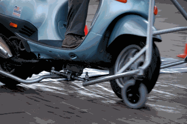 In moto senza cadere? Da oggi si puo'