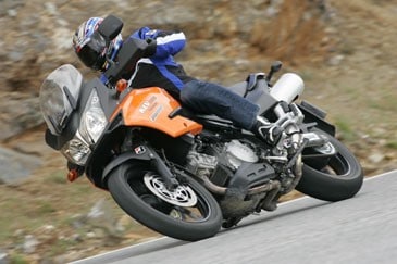 Prova gomme Bridgestone Battle Wing 501-502