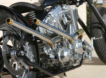 Chica Billy’s Black Bike