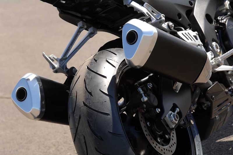 Suzuki GSX-R 1000 K7: l'urlo della regina