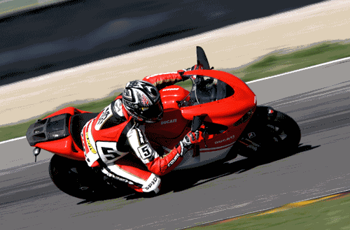 Ducati Desmosedici RR: missile rosso