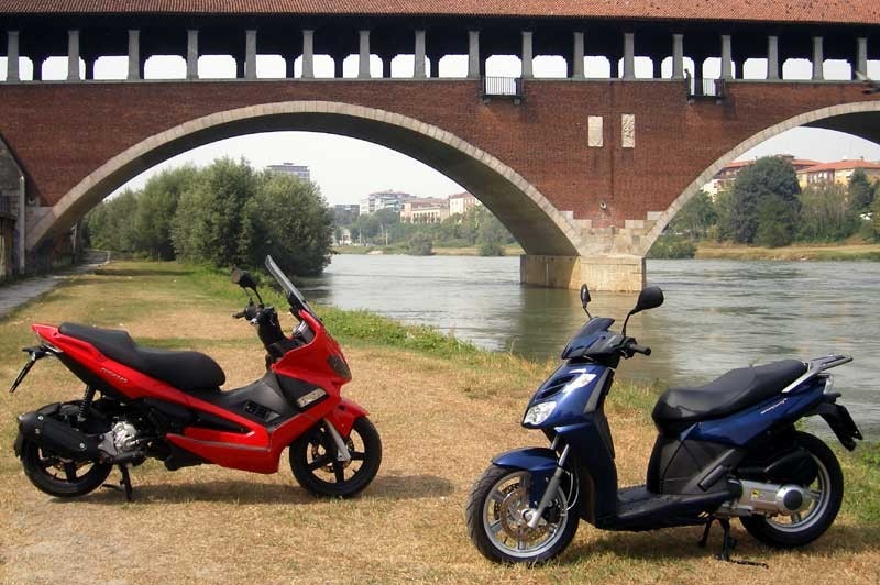 Videocomparativa: Aprilia Sportcity Cube VS Gilera Nexus 300
