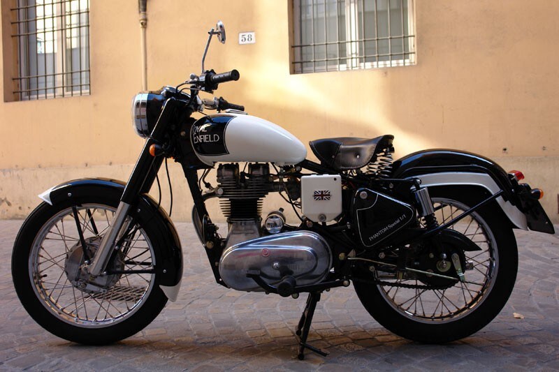 Royal McQueen Phantom: la Rolls-Royce delle motociclette