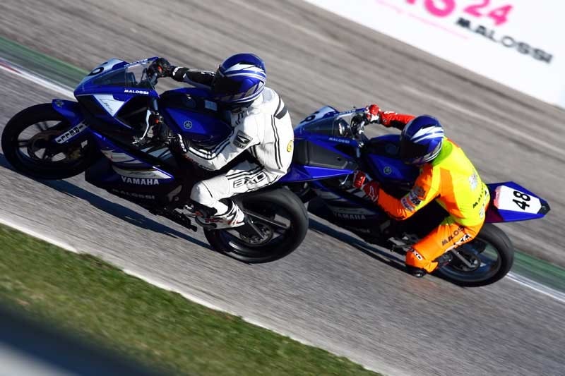 Yamaha R125 Cup