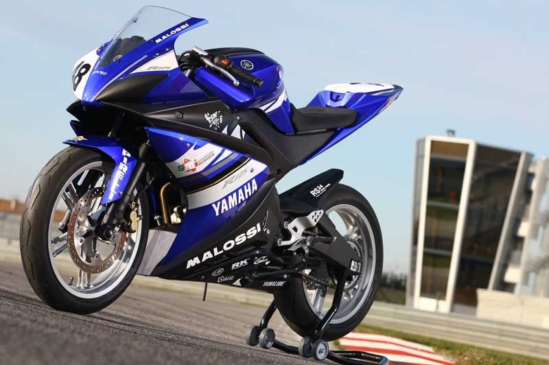 Yamaha R125 Cup