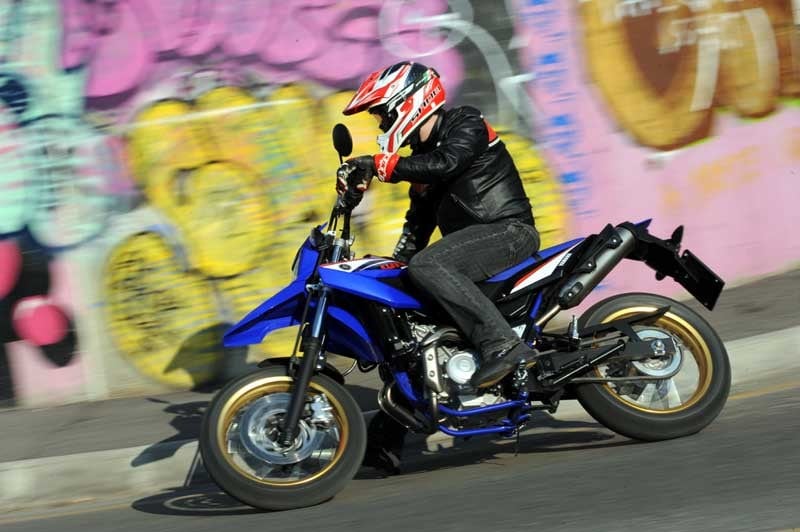Yamaha WR125 X & R: le moto da grandi