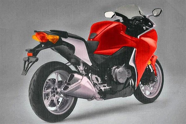 Honda V4: foto, segreti, anticipazioni