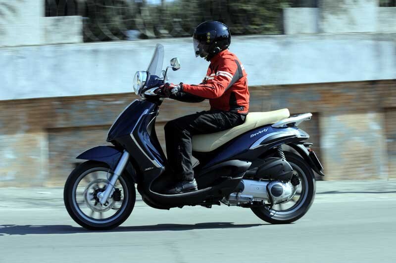 Piaggio Beverly Tourer 300 i.e: instant classic