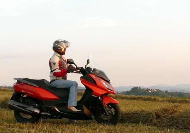 Kymco Downtown 300i