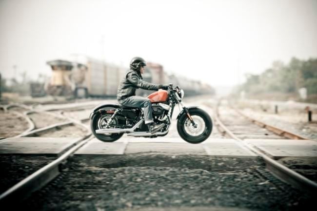 Forty-Eight: la Sportster si veste da special