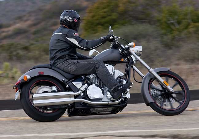 Fury VT1300CX: il chopper Honda