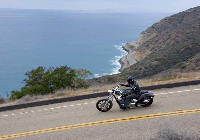 Fury VT1300CX: il chopper Honda