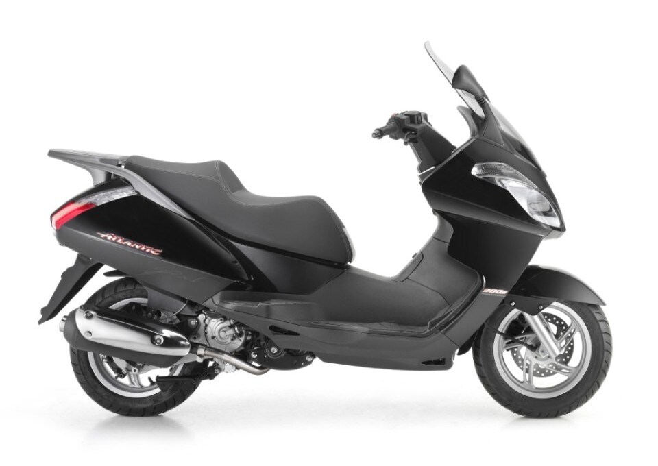 Aprilia Atlantic 300