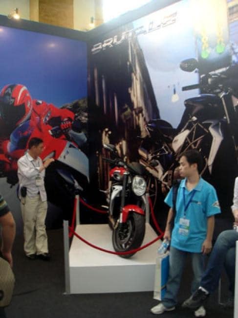 Mv Agusta sbarca in Cina