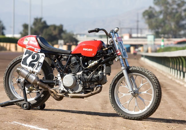 La Desmo vince anche sull'ovale