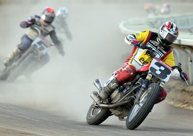 La Desmo vince anche sull'ovale