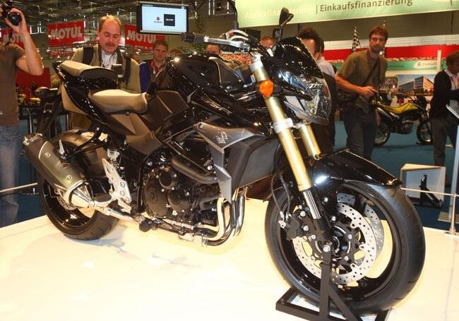 Suzuki: la GSR750