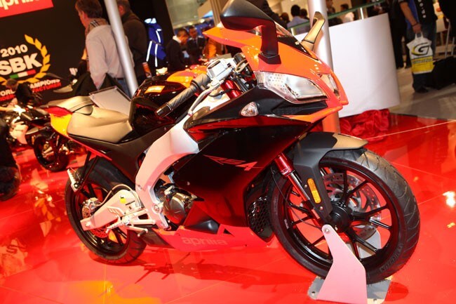 Aprilia: lo stand