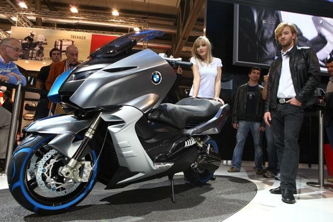 BMW: lo stand
