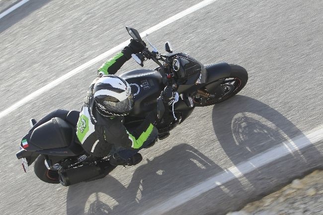 Kawasaki Z750R: ora è perfetta