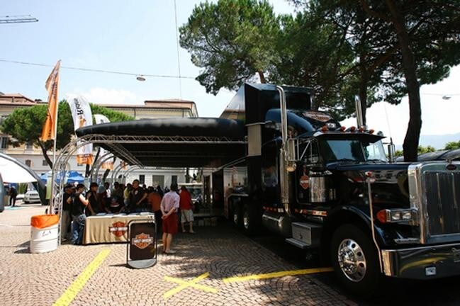 Harley-Davidson in giro per l'Italia