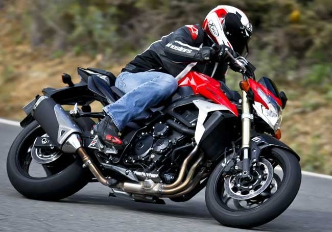 Suzuki GSR 750: mancava solo lei