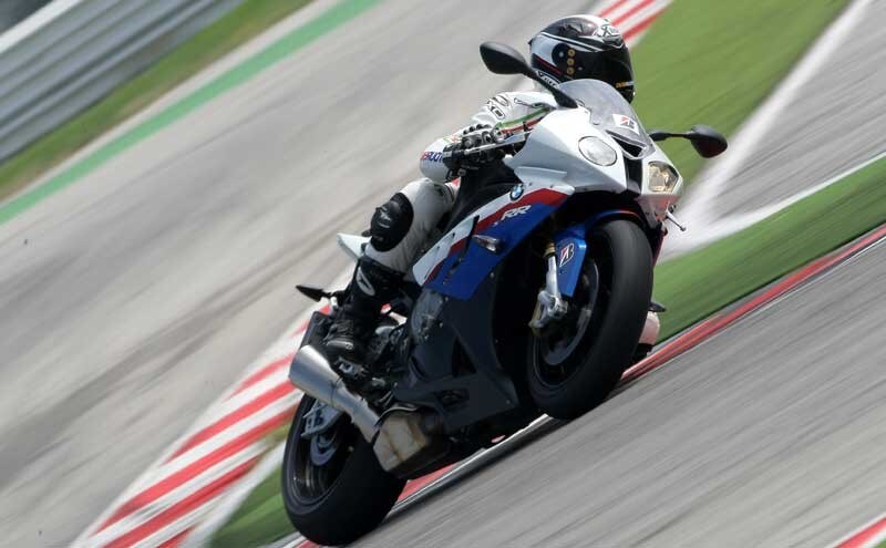 Bridgestone BT016 Pro e BT R10