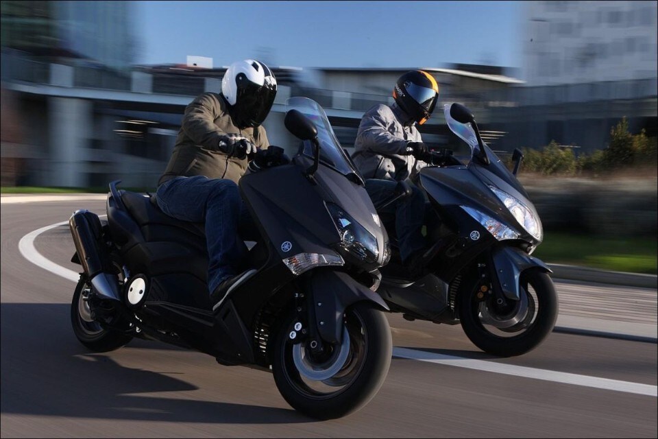 TMax, sfida in famiglia