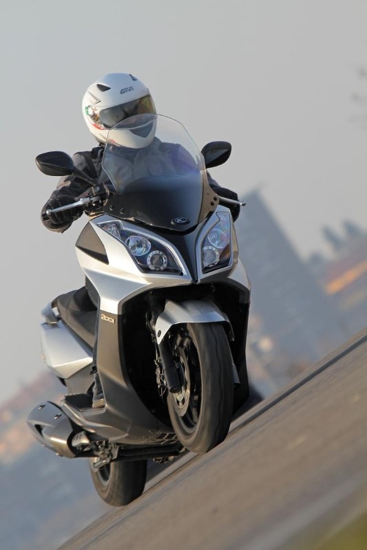 Kymco Downtown 200i, il midi ambizioso