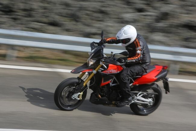 Aprilia Dorsoduro 1200