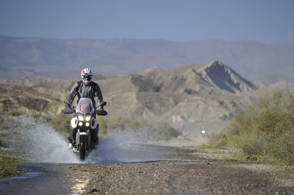 Yamaha Super Ténéré Worldcrosser: l'Africa dietro l'angolo