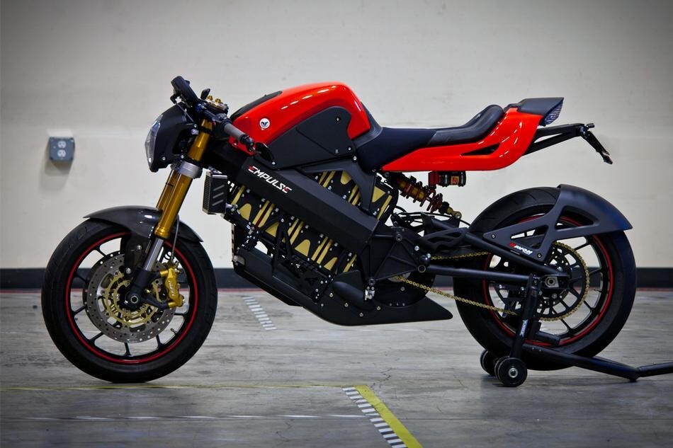 Debutta la Brammo Empulse