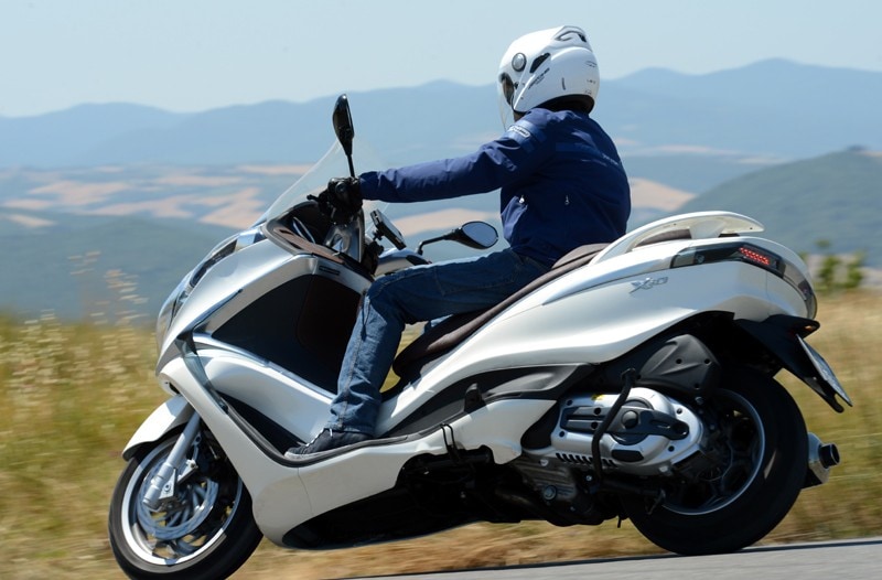 Piaggio X10 500