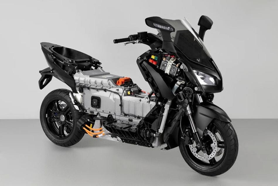 BMW C Evolution, un test elettrizzante