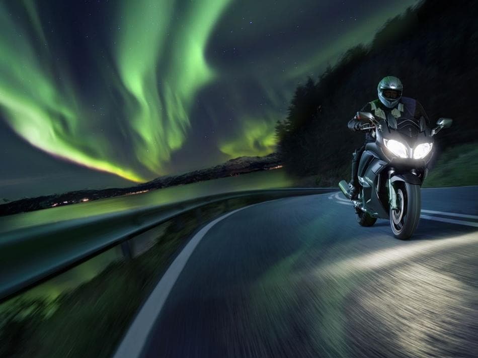 Yamaha 2013: FJR1300, Aerox R, XJ6 e FZ8