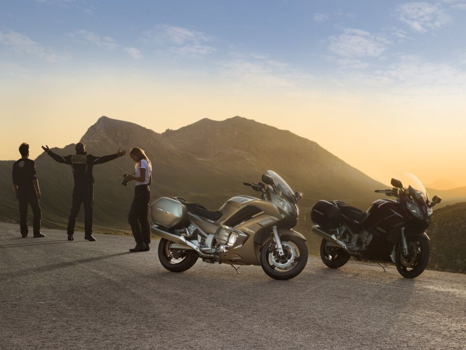 Yamaha 2013: FJR1300, Aerox R, XJ6 e FZ8