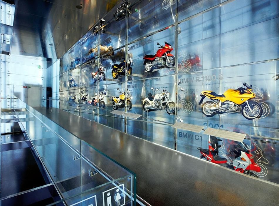 Cosa ci dicono i musei della moto
