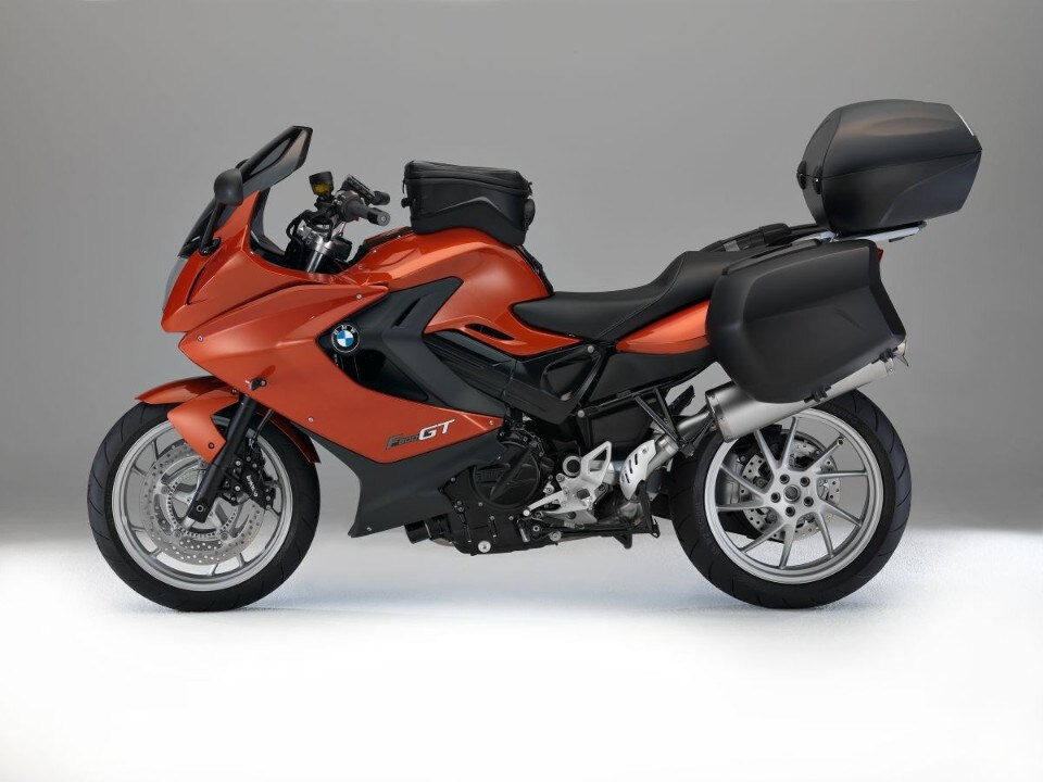 BMW F 800 GT: un passo avanti