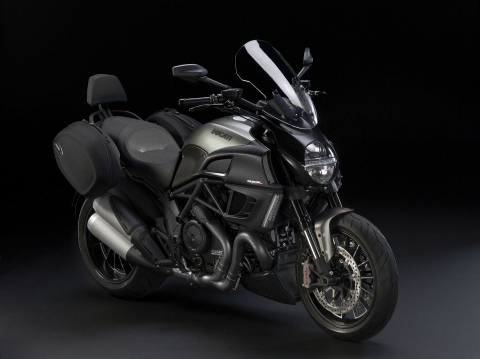 Ducati Diavel Strada: in viaggio con stile
