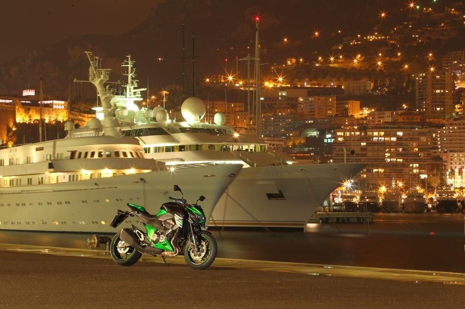 Kawasaki Z800, la strada è il suo habitat