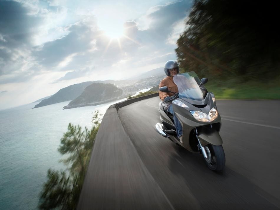 Michelin lancia le bimescola da scooter